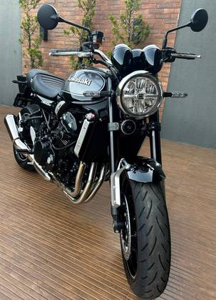 KAWASAKI Z900RS 